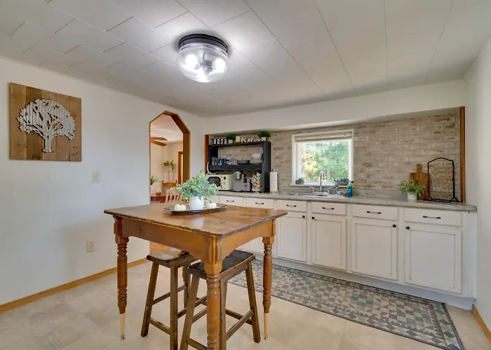 10 Min To Elmarra River: Pets Welcome! Jewett