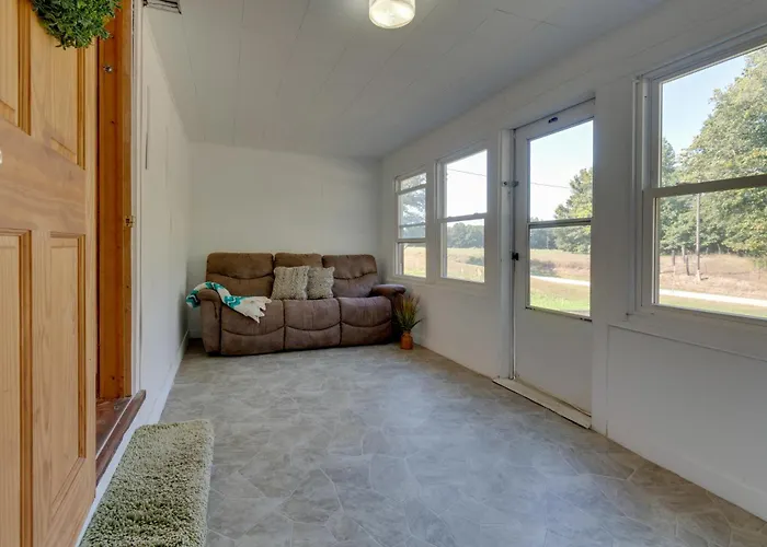 10 Min To Elmarra River: Pets Welcome! *
